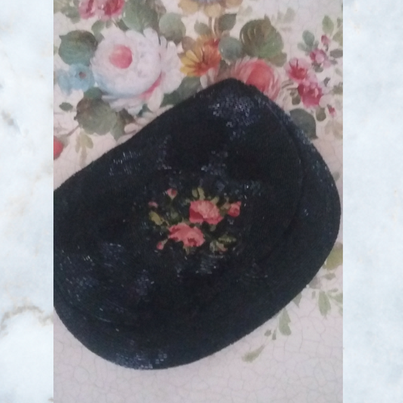 Antique victorian black beaded bag
