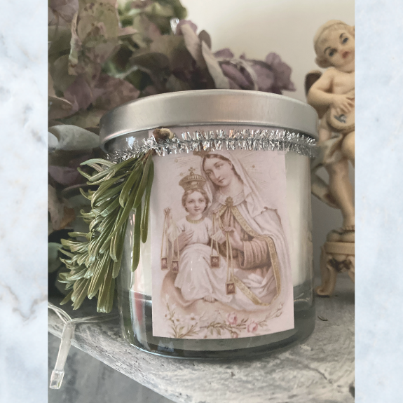 Jeanne d'Arc Living prayer card mulberry candle