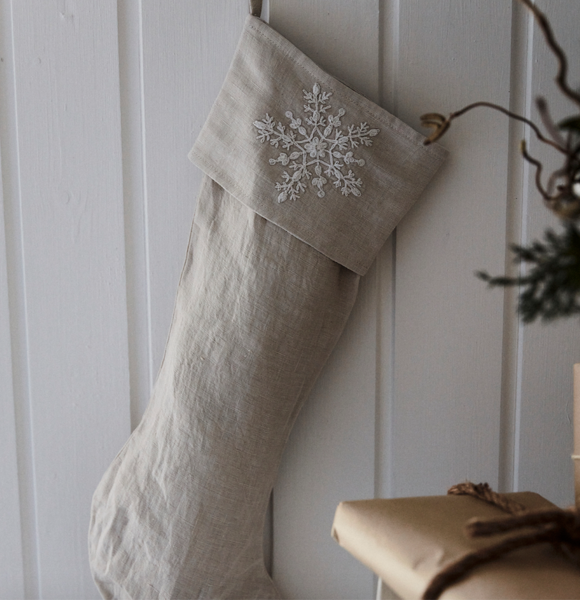 Femme Facon snowflake linen stocking