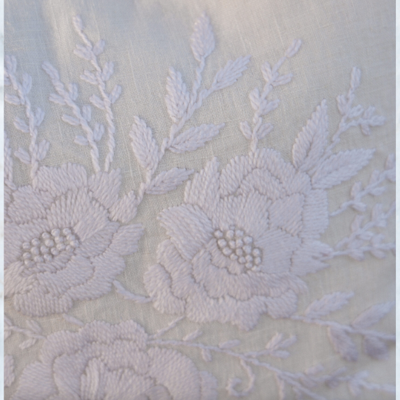 Femme Facon floret embroidered linen cushion /pillow